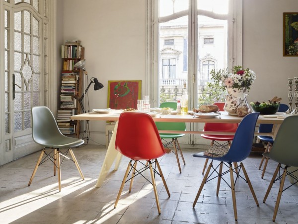 primary-color-dining-chairs-600x450