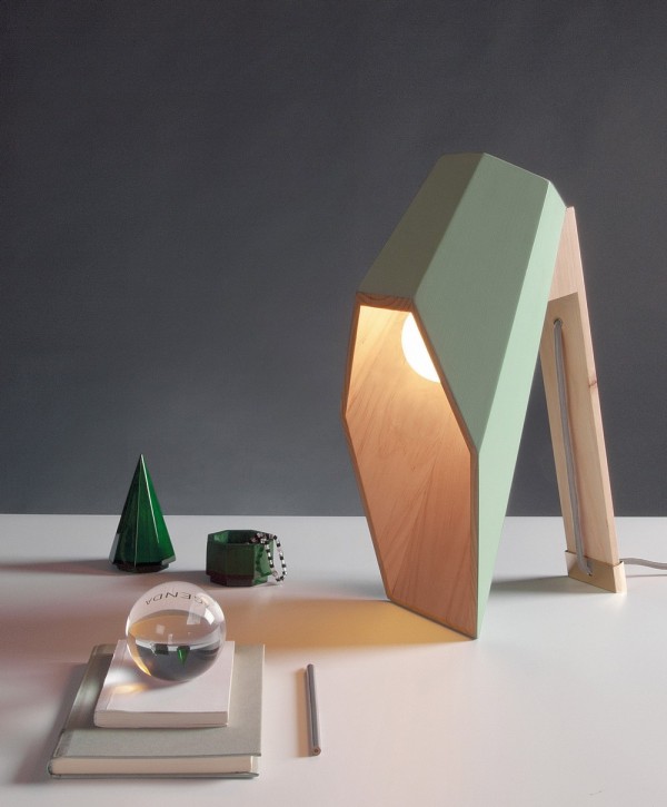 wood-table-lamp-600x725