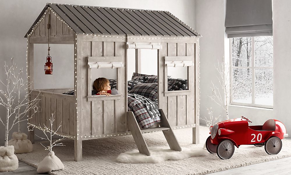 h15_044_cabin_bedroom